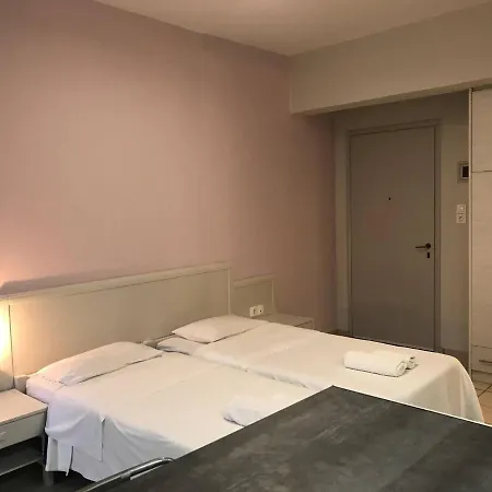 Apt1 Mamangakis